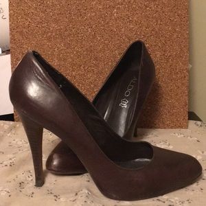 dark brown heels